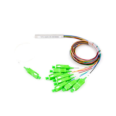 4 puissance optique 1550nm G657A1 tubulaire en acier de diviseur de fibre de la manière 1x4