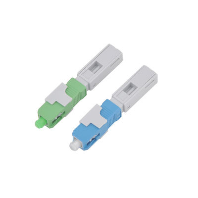 Le cable connecteur optique de fibre de bâti de bloc supérieur dactylographie l'Assemblée de champ FTTB