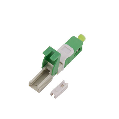 niveau rapide optique de télécom du connecteur 40N RPA de fibre de la baisse 0.3db