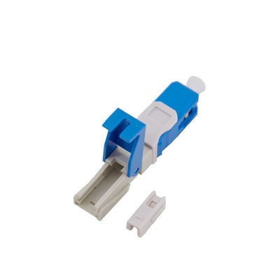 niveau rapide optique de télécom du connecteur 40N RPA de fibre de la baisse 0.3db